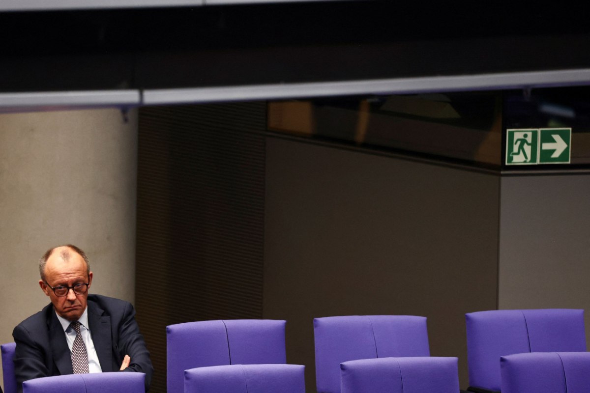 Από το «φθινόπωρο των μεταρρυθμίσεων», στον «χειμώνα της δυσαρέσκειας» – Η ταχεία φθορά του Φρίντριχ Μερτς