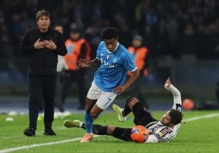 Ο Κόντε(ς) και ο «βασιλιάς» της Νάπολι