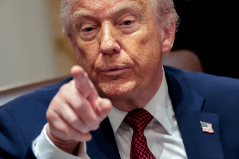 Ο Τραμπ ξαναχτυπά: «Η Ευρώπη είναι μια αποσυντιθέμενη ομάδα εθνών που διοικείται από αδύναμους ανθρώπους»