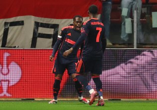 Ουτρέχτη – Νότιγχαμ Φόρεστ 1-2: Μεγάλο «διπλό» οκτάδας για τους Reds