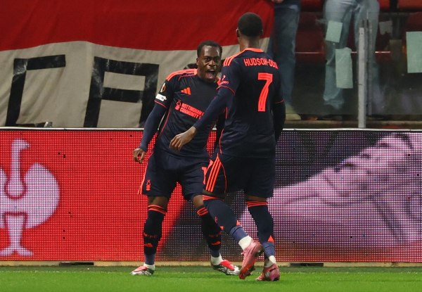 Ουτρέχτη – Νότιγχαμ Φόρεστ 1-2: Μεγάλο «διπλό» οκτάδας για τους Reds