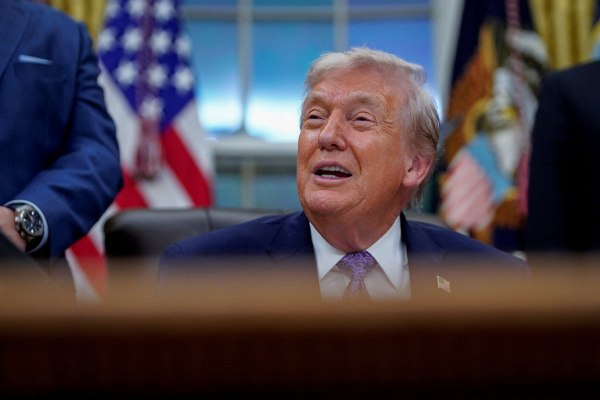 Τραμπ: Ταϊλάνδη και Καμπότζη αποδέχθηκαν να σταματήσουν τις εχθροπραξίες