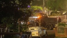 Αυστραλία: Γνωστός των αρχών ένας από τους δράστες της τρομοκρατικής επίθεσης – Έρευνα για τα κίνητρά τους