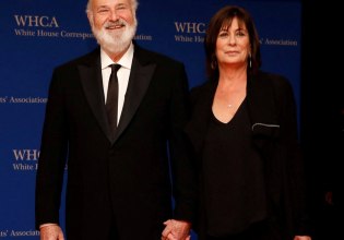 Ρομπ Ράινερ: Νεκρός μαζί με τη σύζυγό του στο Μπρέντγουντ – έρευνα για ανθρωποκτονία, «στο κάδρο» ο γιος τους