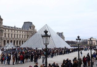 Λούβρο: Υπό πίεση μετά από μια καταστροφική χρονιά
