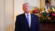 Διάγγελμα Τραμπ: Απόπειρα να αναστρέψει το αρνητικό κλίμα και την πτώση της δημοτικότητάς του