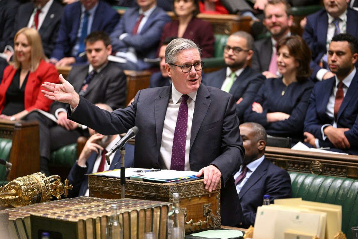 Μεγάλη Βρετανία: Συμφώνησε με Αγκόλα και Ναμίμπια για επιστροφές «παράτυπων μεταναστών»