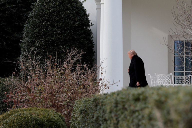 Ερωτήματα για την διανοητική κατάσταση του Ντόναλντ Τραμπ μετά την ανάρτηση για τη δολοφονία του Ρομπ Ράινερ