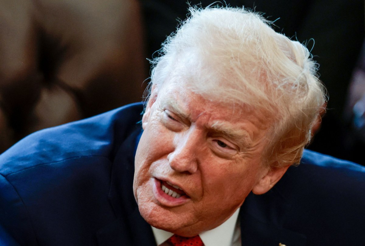 Τραμπ: Νέα πίεση στην Ουκρανία – Να «κινηθεί γρήγορα» στις διαπραγματεύσεις για το τέλος του πολέμου