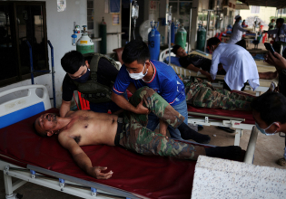 Εντείνονται οι βομβαρδισμοί στα σύνορα Ταϊλάνδης-Καμπότζης – Σε εξέλιξη συνομιλίες με τον Ρούμπιο