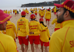 Επίθεση στο Μποντάι: Η εβραϊκή κοινότητα της Αυστραλίας είναι «απόλυτα αδιάσπαστη», δηλώνει ο Αλμπανέζε