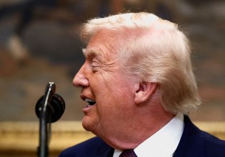 Τραμπ: Καρατομεί δεκάδες πρέσβεις και διπλωμάτες – Σε ποιες χώρες