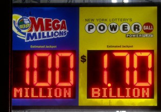 Powerball: Ένας υπερτυχερός κέρδισε 1,8 δισ. δολάρια στο τζακπότ παραμονή των Χριστουγέννων