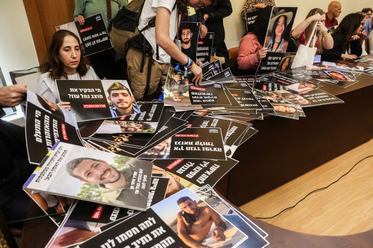 Ισραήλ: Το Φόρουμ των οικογενειών των ομήρων στη Γάζα ανέστειλε τη λειτουργία του