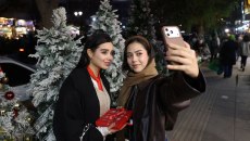 «Δεν υπάρχει γυρισμός»: Οι γυναίκες του Ιράν είναι αποφασισμένες να πετάξουν τη μαντίλα