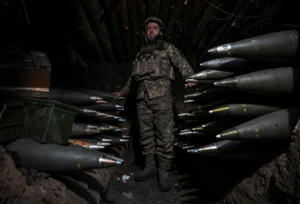 Ουκρανία: Πλήγματα σε ρωσικές μονάδες πετρελαίου και φυσικού αερίου – Με πυραύλους Storm Shadow και drones