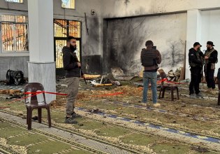 Συρία: Σουνιτική οργάνωση ανέλαβε την ευθύνη για την έκρηξη στο τζαμί με τους 8 νεκρούς