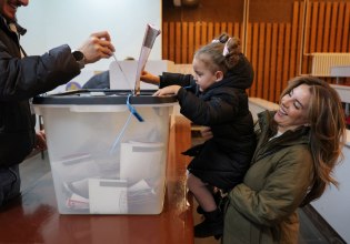 Χωρίς προβλήματα διεξάγονται οι βουλευτικές εκλογές στο Κόσοβο