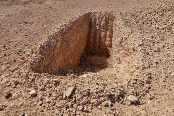 Συρία: Υπό στρατιωτική φύλαξη ομαδικός τάφος της εποχής Άσαντ – Ποινική έρευνα σε εξέλιξη