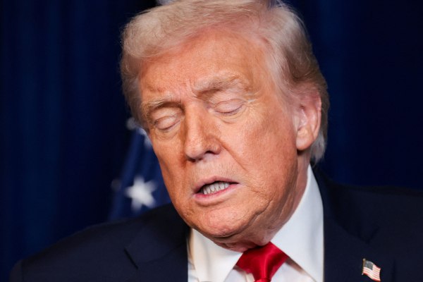 Ο Ντόναλντ Τραμπ είχε μία… πολυάσχολη χρονιά – Πόσες χώρες βομβάρδισαν οι ΗΠΑ;