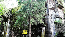 Μέσα στη «Φωλιά του Λύκου», το κρυφό αρχηγείο στο δάσος από όπου ο Χίτλερ διεύθυνε τον πόλεμο