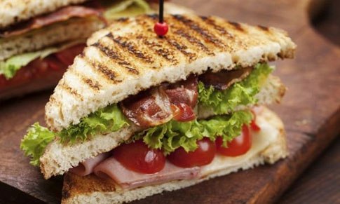 Εστίαση: Χάνει έδαφος το «υγιεινό fast food» – Η νέα πραγματικότητα