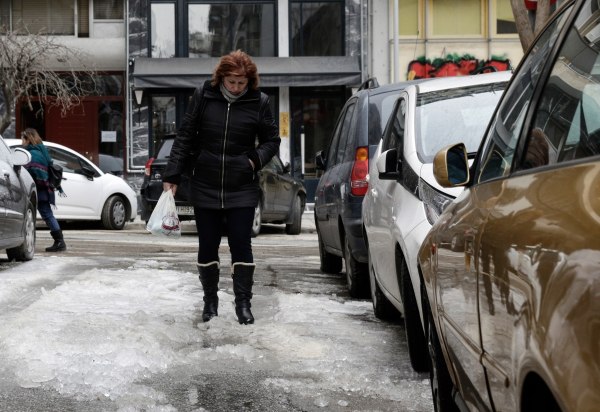 Καιρός: Εκδηλώθηκε παγετός στη Βόρεια Ελλάδα – Οι χαμηλότερες θερμοκρασίες την Κυριακή