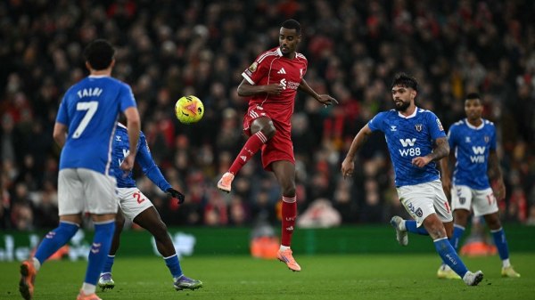 Γκέλαρε ξανά η Λίβερπουλ (1-1) – Μεγάλη νίκη της Λιντς απέναντι στην Τσέλσι (3-1)