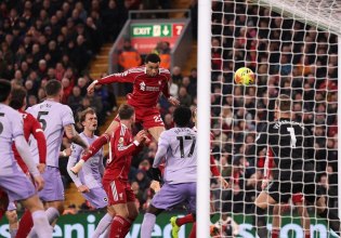 Εύκολο απόγευμα για τη Λίβερπουλ (2-0) – Επέστρεψε στις νίκες η Τσέλσι (2-0)