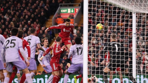 Εύκολο απόγευμα για τη Λίβερπουλ (2-0) – Επέστρεψε στις νίκες η Τσέλσι (2-0)