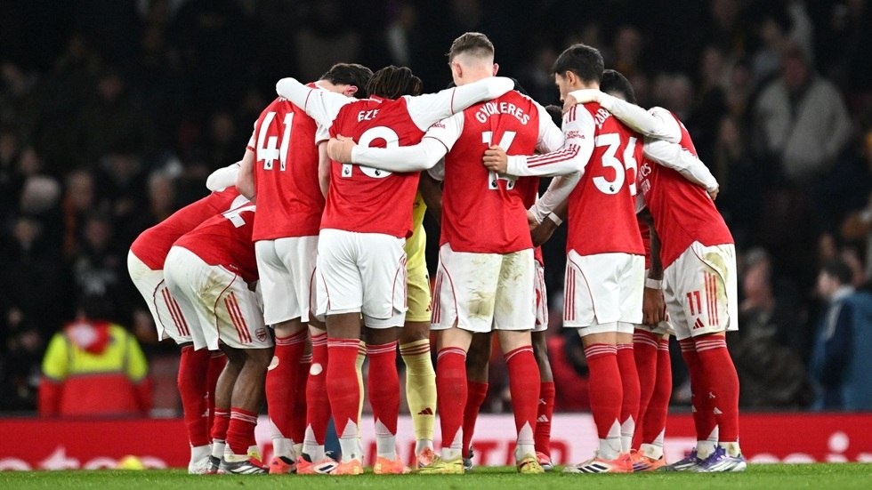 Άρσεναλ – Γουλβς 2-1: Γλίτωσε την γκέλα και πήγε στο +5