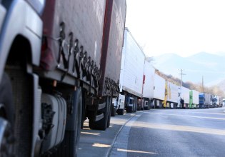 «Απουσία στήριξης» καταγγέλλουν οι αυτοκινητιστές και προειδοποιούν την κυβέρνηση με κινητοποιήσεις