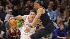 NBA: Μεγάλο διπλό για τους Σπερς (132-135), πέρασαν από τη Μινεσότα οι Σανς (105-108)