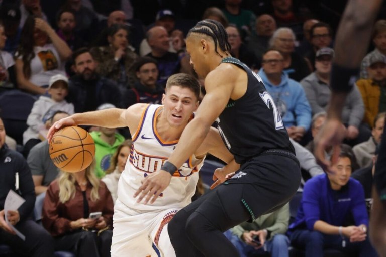 NBA: Μεγάλο διπλό για τους Σπερς (132-135), πέρασαν από τη Μινεσότα οι Σανς (105-108)