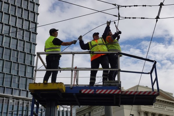 Τρόλεϊ: Ξεκίνησε το ξήλωμα των γραμμών