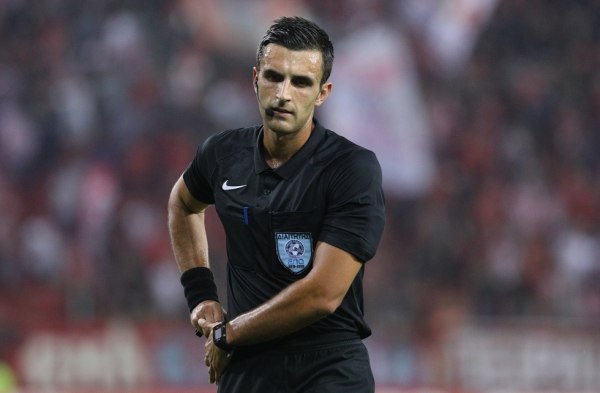 Το σύνδρομο της οθόνης (VAR): Κουμπαράκης και συμπτώσεις (που επαναλαμβάνονται)