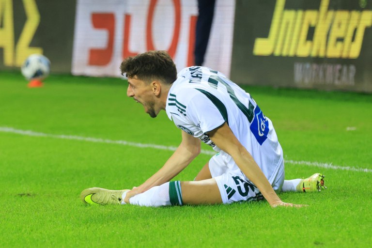 Με τέτοιους φίλους, τι να τους κάνεις τους εχθρούς