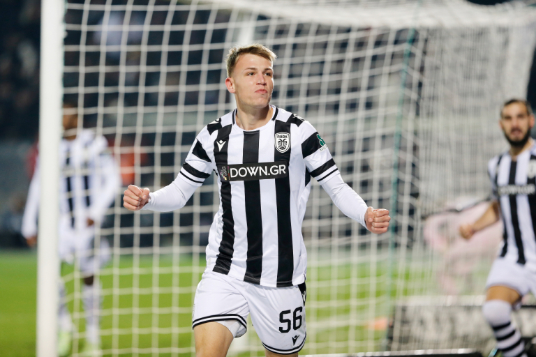 ΠΑΟΚ-Παναθηναϊκός 2-0: «Ασπρόμαυρο» πάρτι με άφαντους «πράσινους» καλεσμένους (vid)