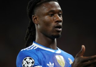 «Ο Καμαβινγκά θέλει να φύγει από τη Ρεάλ Μαδρίτης και να παίξει στην Premier League»