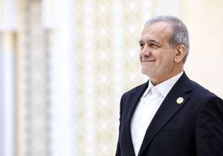 Ιράν: Οι ΗΠΑ, το Ισραήλ και οι Ευρωπαίοι διεξάγουν «ολοκληρωτικό πόλεμο» εναντίον μας, λέει ο πρόεδρος Πεζεσκιάν