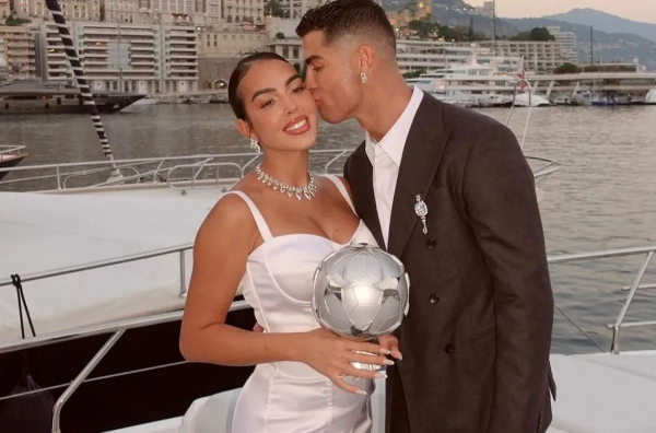 Το δώρο του Κριστιάνο Ρονάλντο στην Χεορχίνα – Η αγορά των δύο πολυτελών κατοικιών στην Ερυθρά θάλασσα