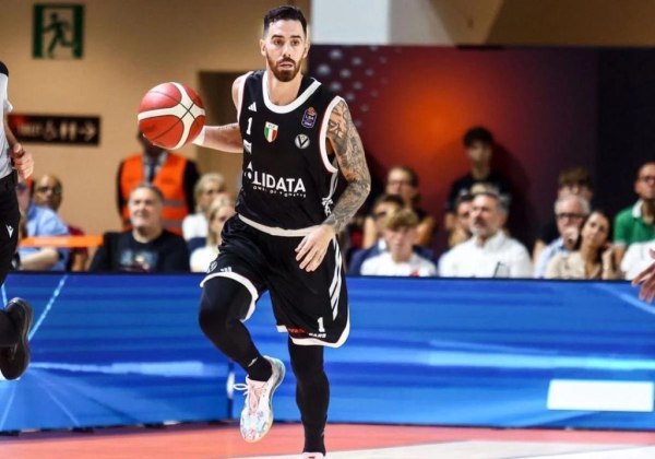 Ο Βιλντόζα πήρε το… πορτοφόλι του Πετρούσεφ και χάρισε τη νίκη στη Βίρτους (vids)