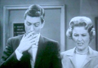 Ο Ντικ Βαν Ντάικ πλησιάζει τα 100 και πιστεύει ότι βρίσκεται εν ζωή επειδή «έκοψε το αλκοόλ και τα τσιγάρα»