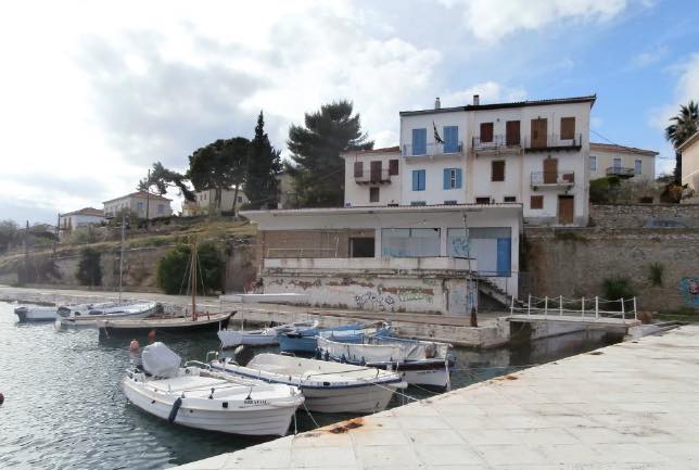 Επισκευάζεται κτίριο-τοπόσημο στο Γαλαξίδι