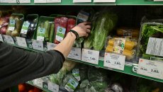 Μελέτη NielsenIQ: Το νέο προφίλ του καταναλωτή – Λιγότερες αγορές, αλλά καλύτερες