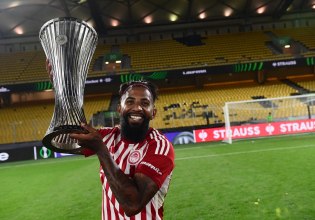 Τρία χρόνια στον Ολυμπιακό έκλεισε ο Ροντινέι: Ο «πολεμιστής» που αγαπήθηκε όσο λίγοι