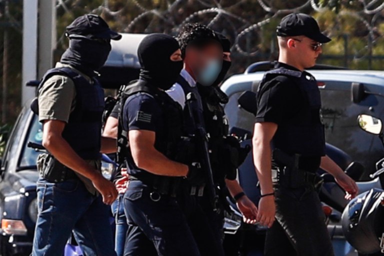 Δολοφονία τοπογράφου στο Ψυχικό: Αρνήθηκε τις κατηγορίες ο φερόμενος ως συνεργός -«Εγώ ένα θέλημα έκανα»