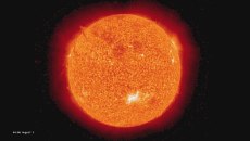 Νέες ανατριχιαστικές προβλέψεις από τον «ζωντανό Νοστράδαμο» για το 2026- Τι τον φοβίζει περισσότερο;