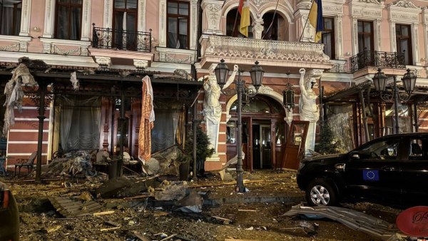 Ουκρανία: Νέα πλήγματα στο λιμάνι της Οδησσού, στους 8 οι νεκροί – Προωθούνται οι ρωσικές δυνάμεις στο Ντονέτσκ