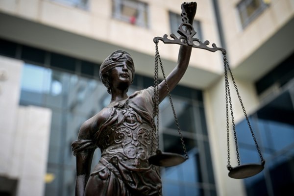 Aδυναμίες στο πλαίσιο της ΕΕ για την καταπολέμηση της απάτης βλέπει το Ευρωπαϊκό Ελεγκτικό Συνέδριο